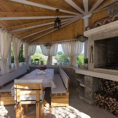 Апартаменты Kosic N2 Beautiful & Cosy