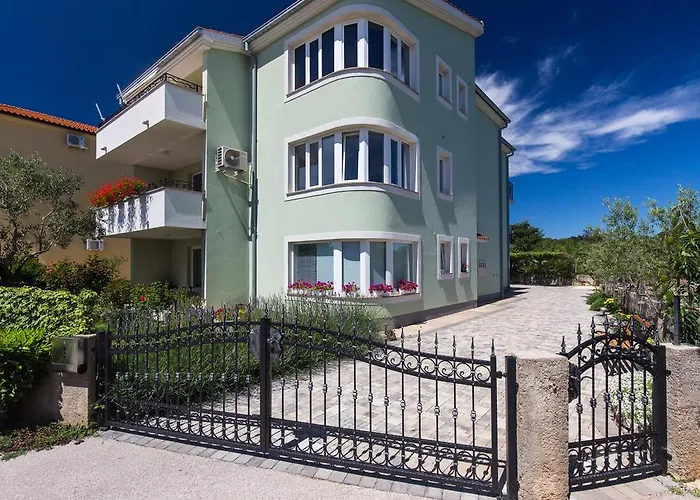 Apartmán Kosic N2 Beautiful & Cosy *