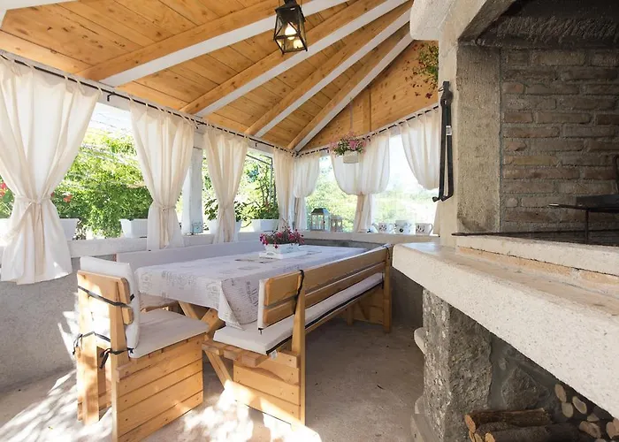 Kosic N2 Beautiful & Cosy * Krk Town